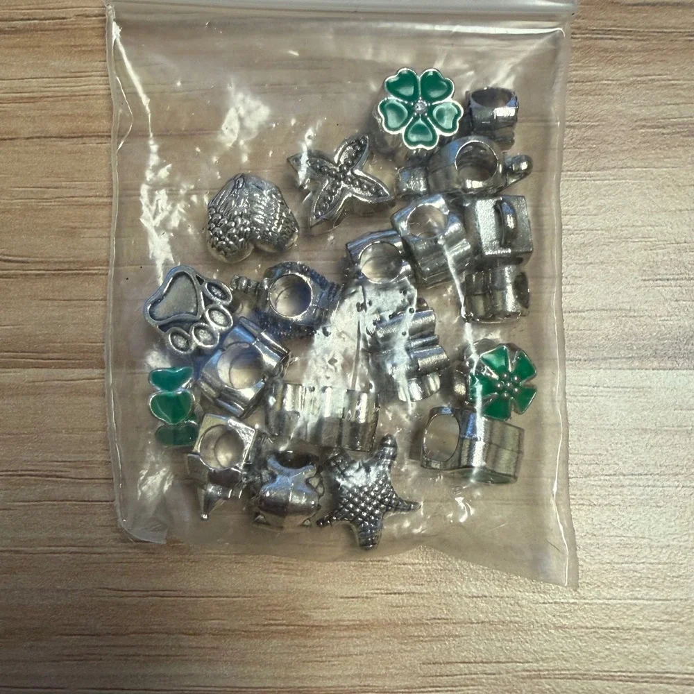 DIY Jewelry Making Kit Beads Charms Bracelet‎ Necklace Pendant Craft Supplies